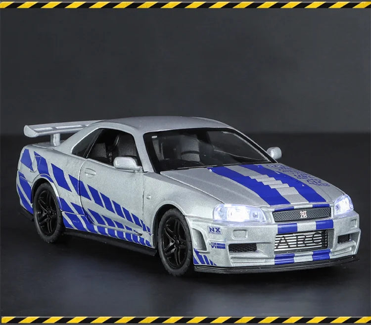 1:32 R34 Alloy Diecast Model Car – Sound, Light & Pull-Back Action